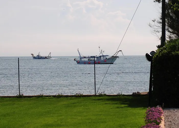 Frühstückspension Frontemare