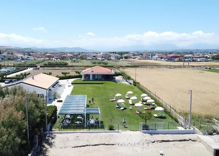 Frühstückspension Frontemare Giulianova