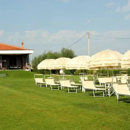 Frontemare Bed & Breakfast 3*