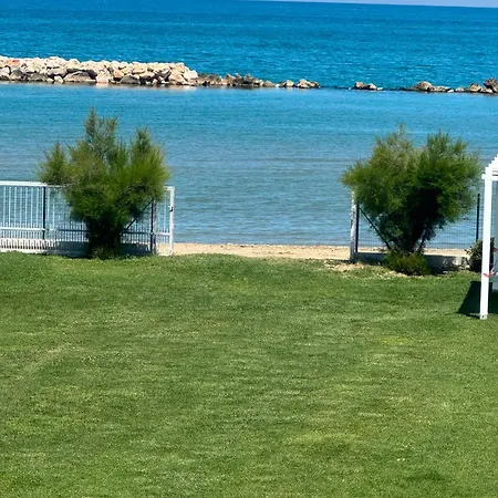 Frontemare Bed & Breakfast 3*