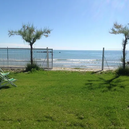Frontemare Bed & Breakfast Giulianova