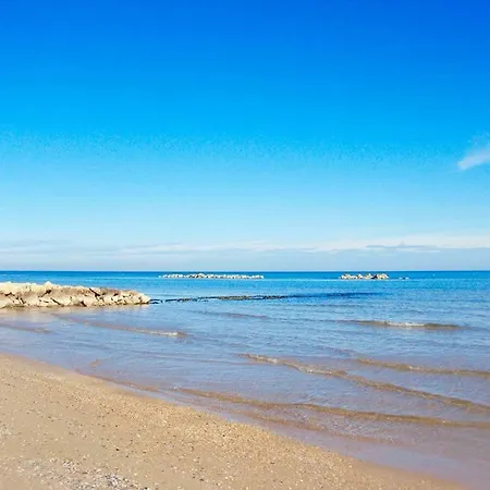 Frontemare Bed & Breakfast 3*