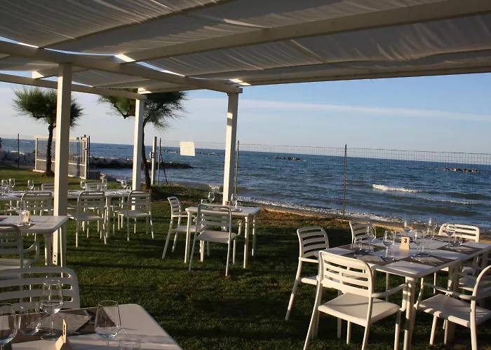 Frontemare Bed & Breakfast 3*