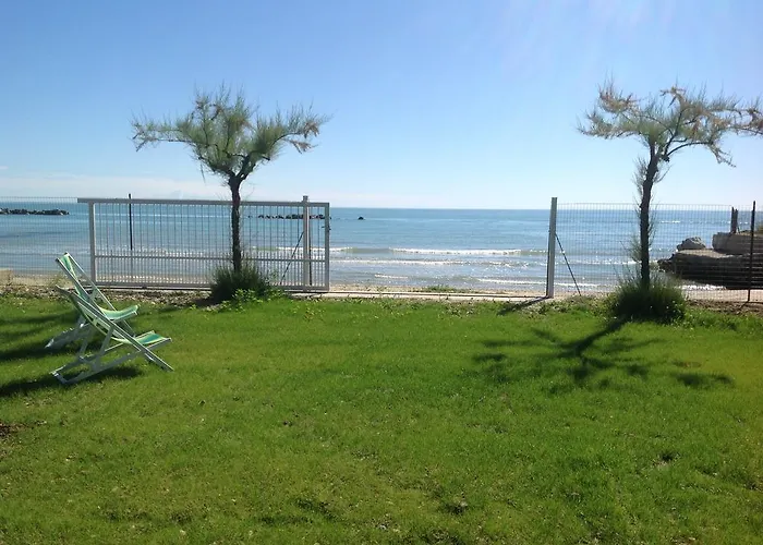 Frontemare Bed & Breakfast Giulianova